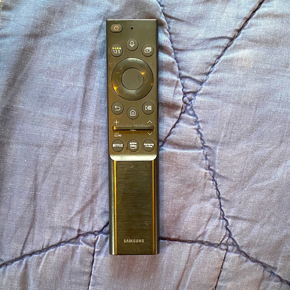 Samsung TV Solar Rechargeable Remote Smart Control Model RMCSPA1EP1 VoiceControl